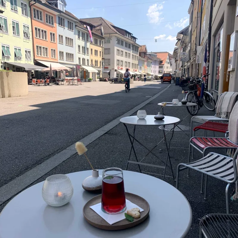 Hauptbild_3_Bistro.jpg