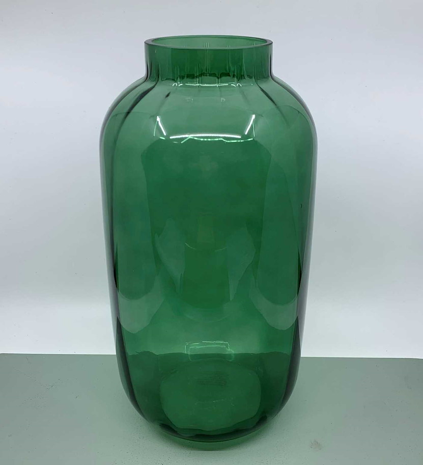 Vase H:32 D:16cm