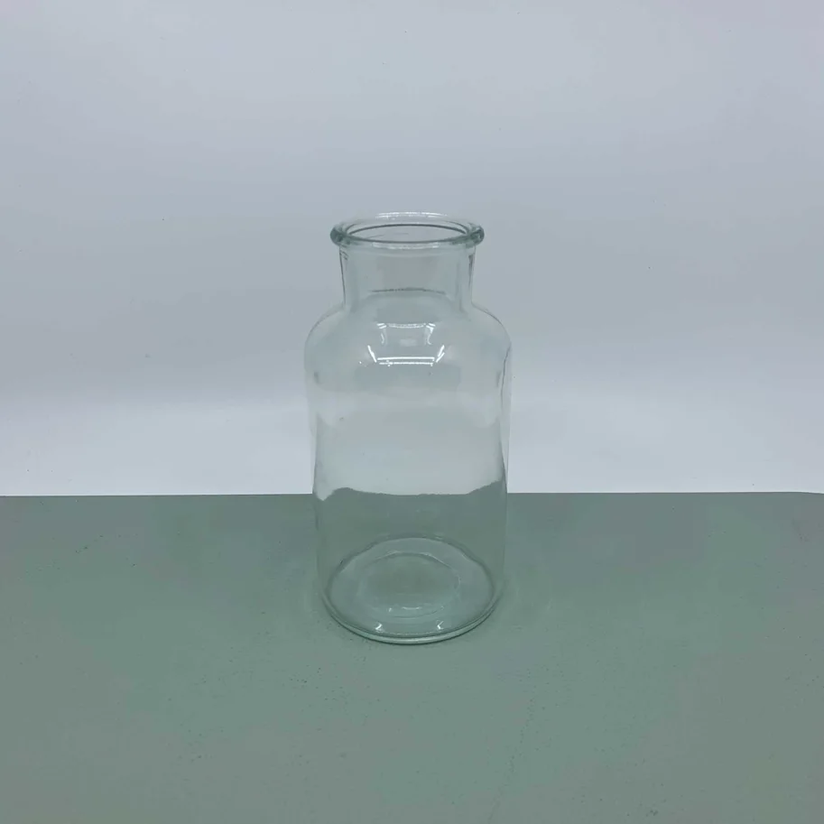 Vase H:16.5xD:8cm