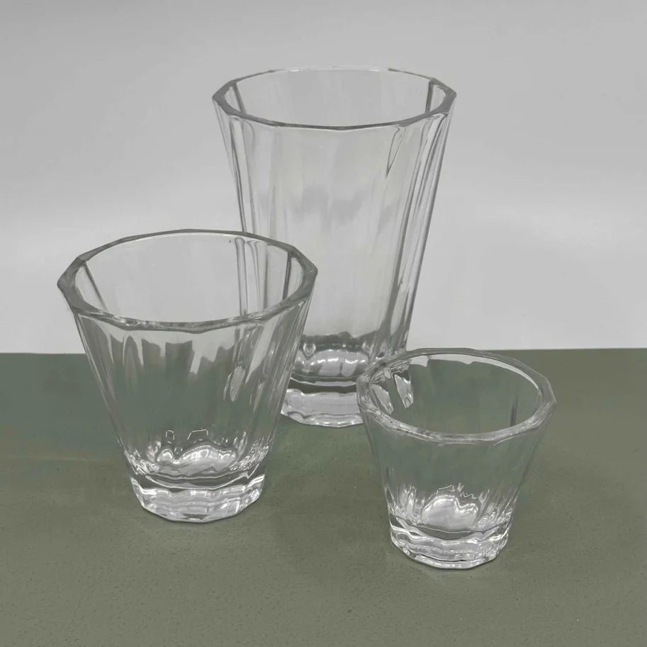 Glas twisted clear