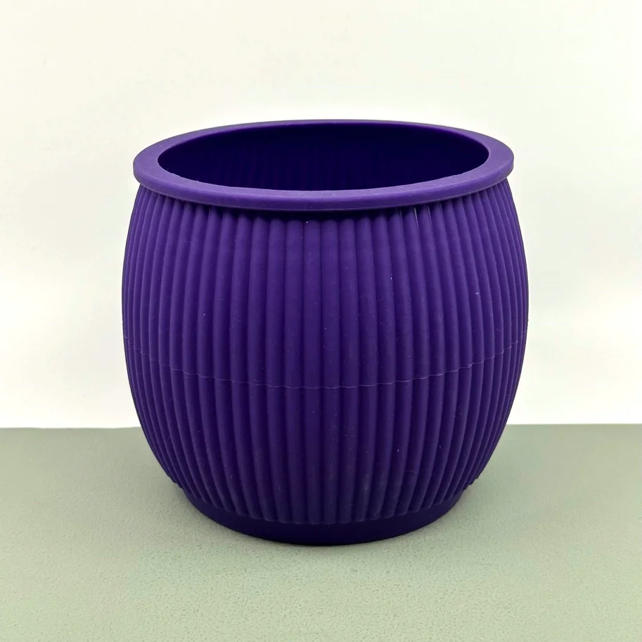 Topf gross violet