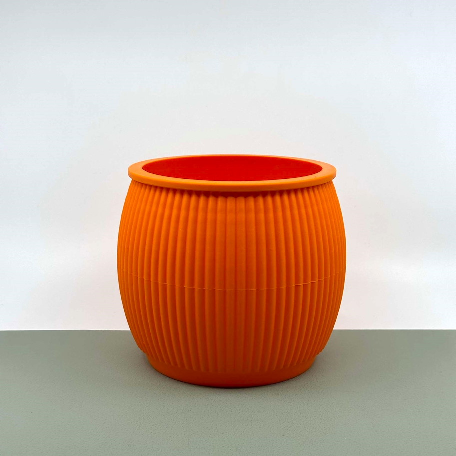 Topf gross orange