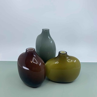 Bild 2 Vase farbig-2.JPEG