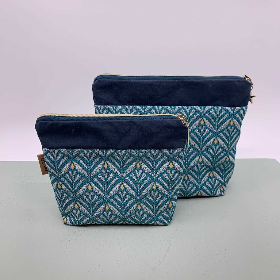 Necessaire klein Muster petrol
