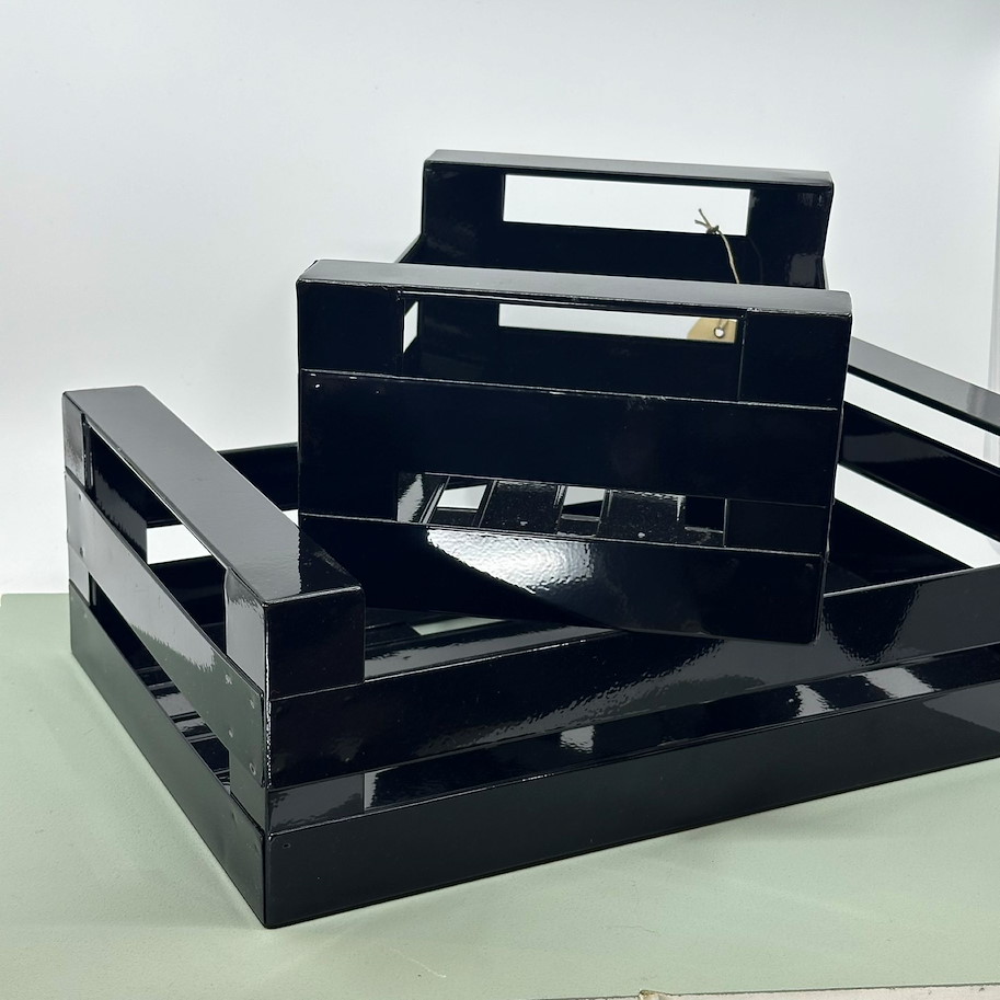 Kiste gross schwarz