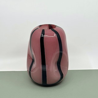 820024_Vase rosa glas.jpg