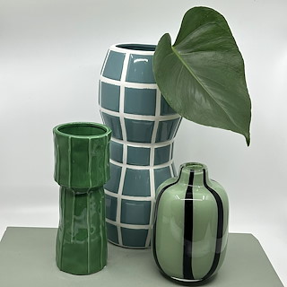 820025_Vase glas_grün_1-2.jpg