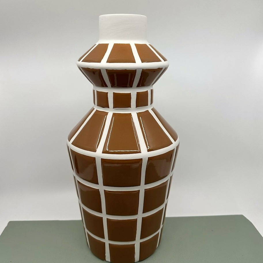 Vase Steingut Karo braun