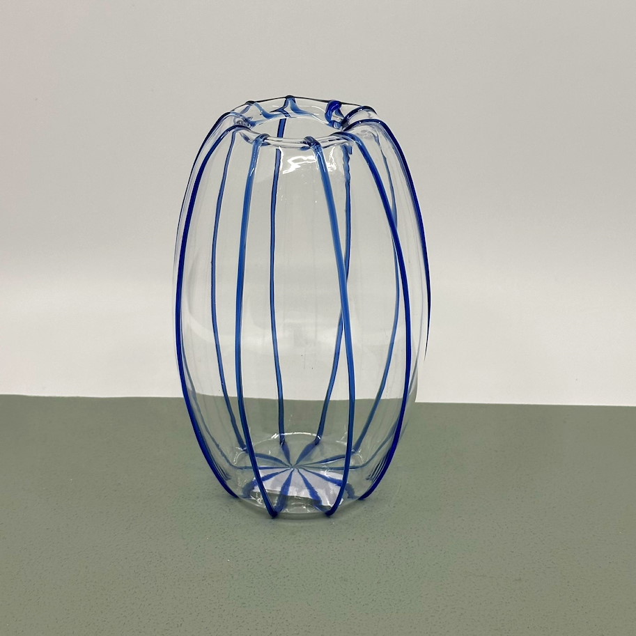 Vase Glas blau gestreift 